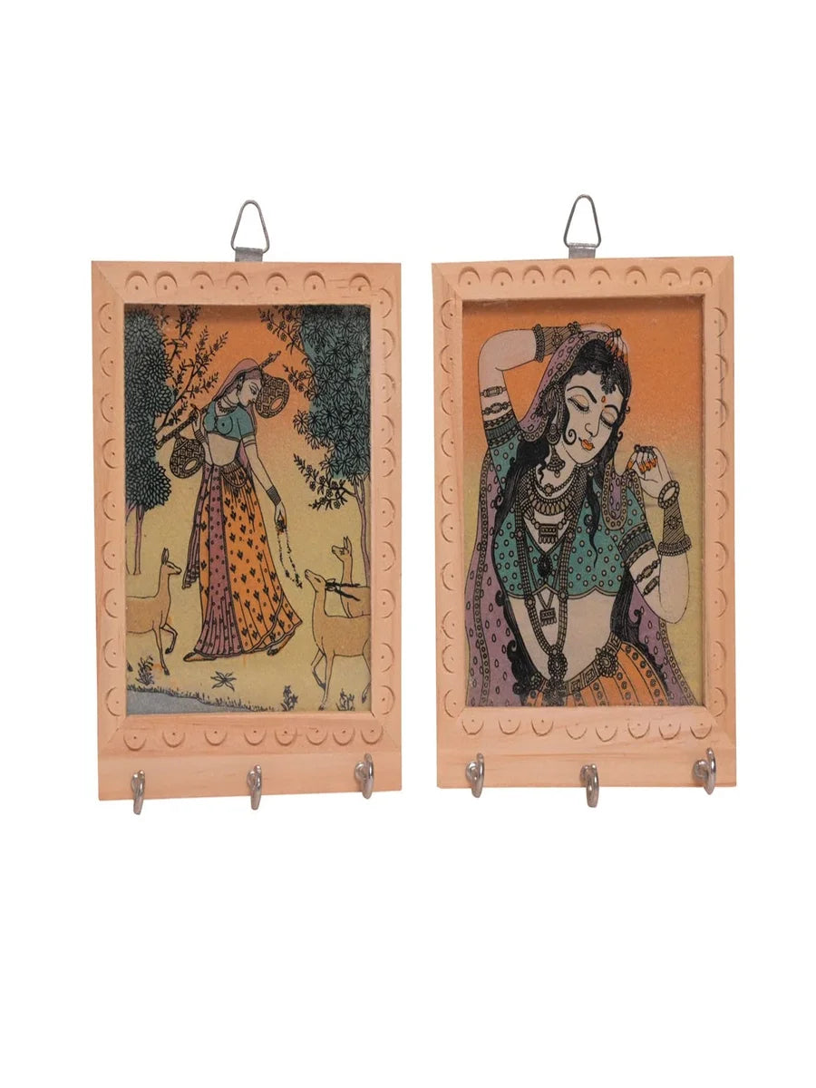 Wooden Wall Decor | Multicolor Key Holder with Hooks for Organizing Keys