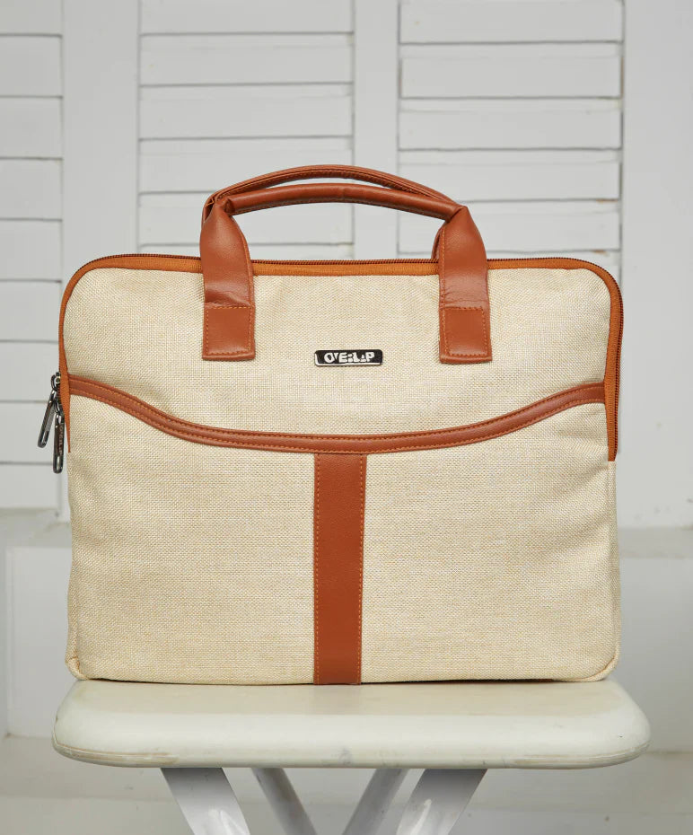 Shop stylish laptop sleeves – a perfect blend of fashion and functionality.