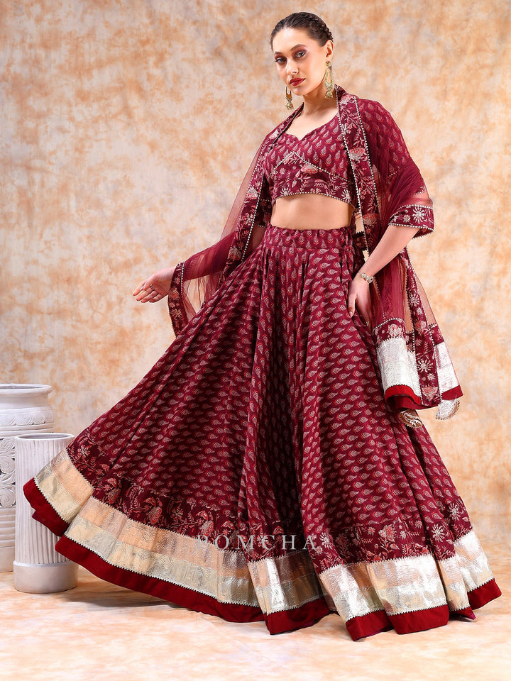 Radiate Royal Elegance | Dil Kash Maroon Lehenga with Lappa Work
