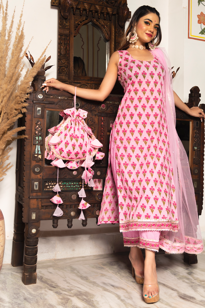 GULBAHAR PINK HAND BLOCK SUIT SET - Pomcha Jaipur