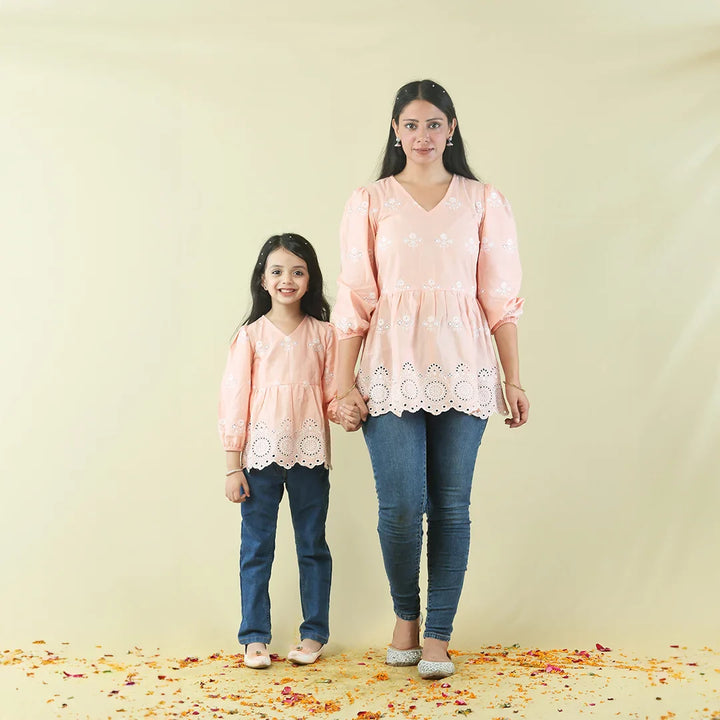Peach Cutwork Tops Mom and Daughter Twin Set