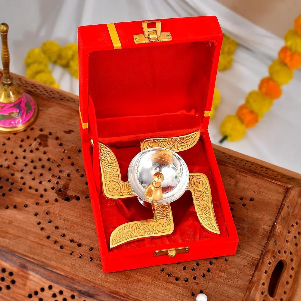 Swastik Diya | Traditional Brass Pooja Oil Lamp