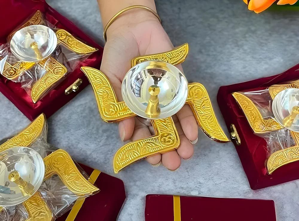 Swastik Diya | Traditional Brass Pooja Oil Lamp