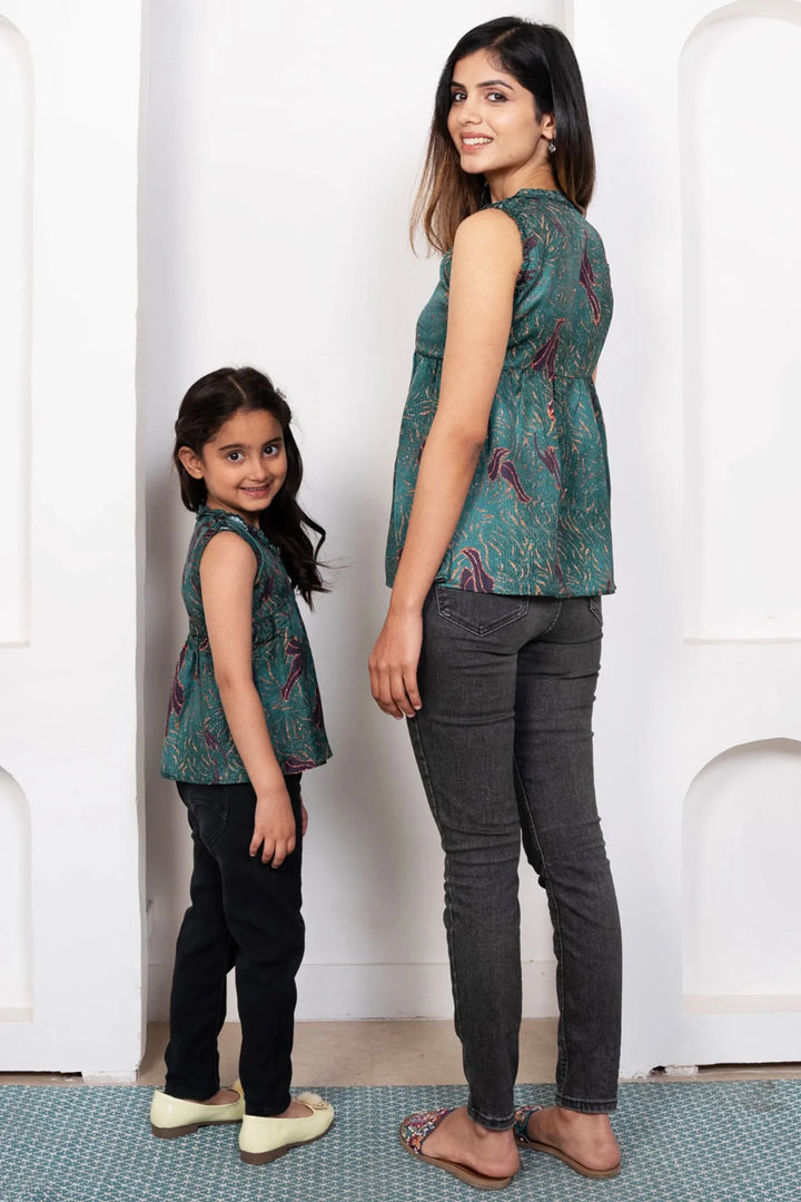 Shining Green Printed Tops For Mom and Daughter Twin Set