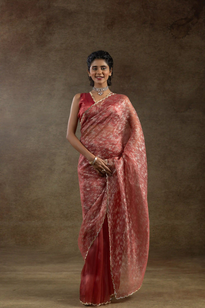 Beautiful Organza Saree with Foil Printed Blouse - Enhance Your Style!