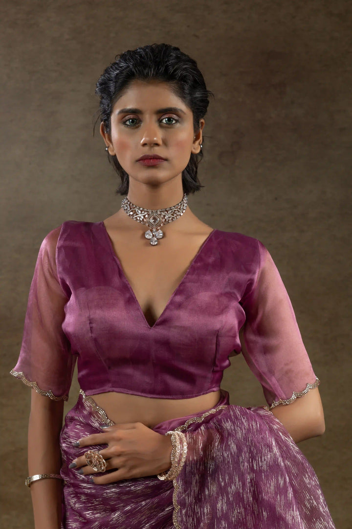 Beautiful Organza Saree with Foil Printed Blouse - Enhance Your Style!
