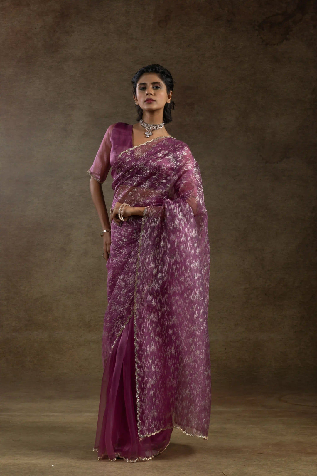 Beautiful Organza Saree with Foil Printed Blouse - Enhance Your Style!