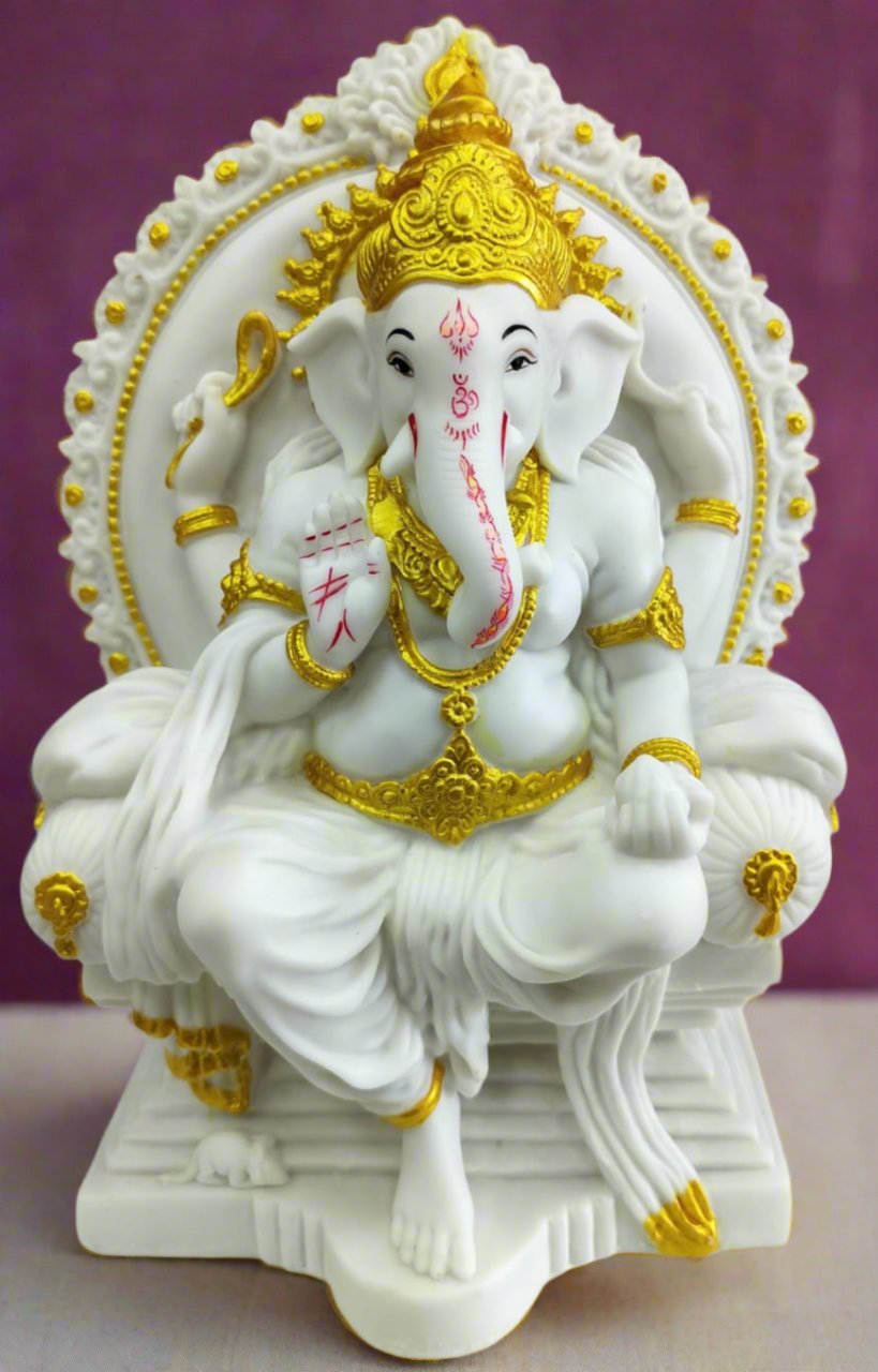 Elegant-White-Lord-Ganesha-Idol