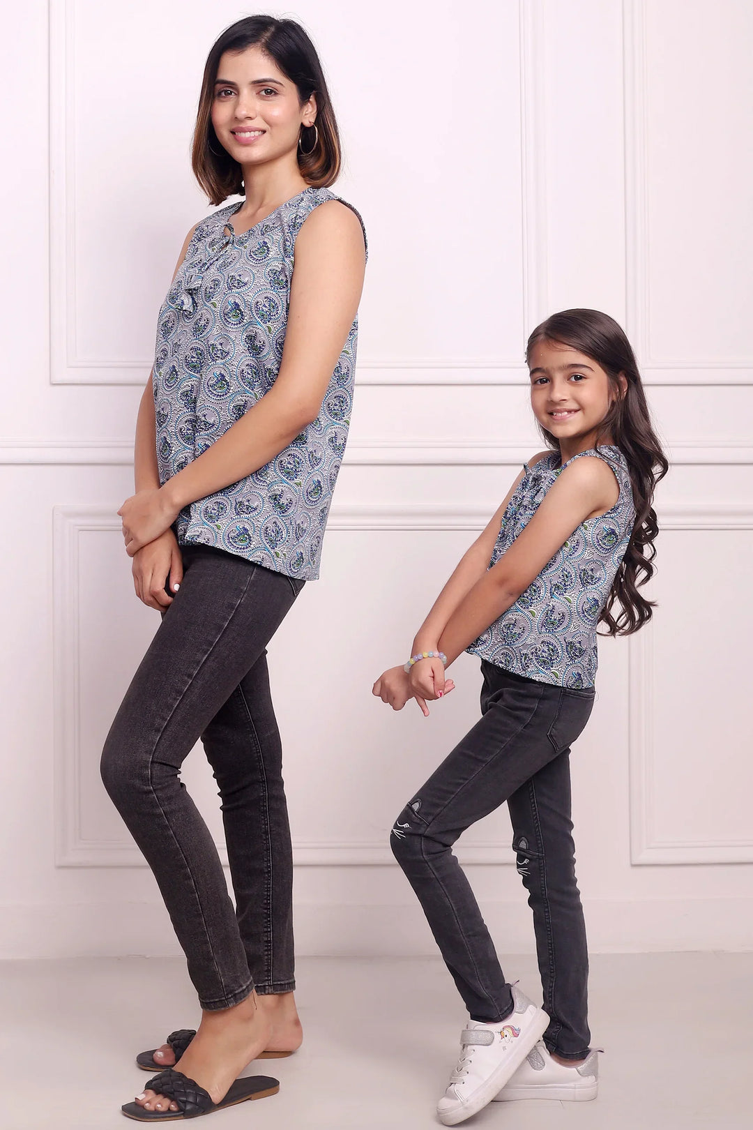 Cotton Classic Duo: Grey Printed Sleeveless Top Set for Mom and Daughter