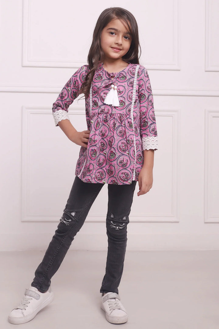 Elegant Petals: Mom and Daughter Twin Set in Baby Pink Floral Print