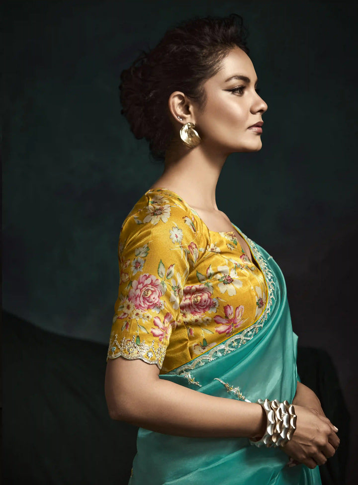 Trendy Rama Fancy Saree with Blouse - Thread & Dhaga Embroidered Work