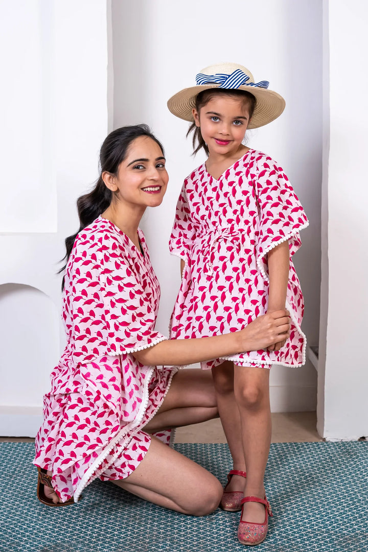 Stylish Holiday Wear: Matching Outfits for Mom and Daughter - White and Red Cotton Kaftan and Shorts Set