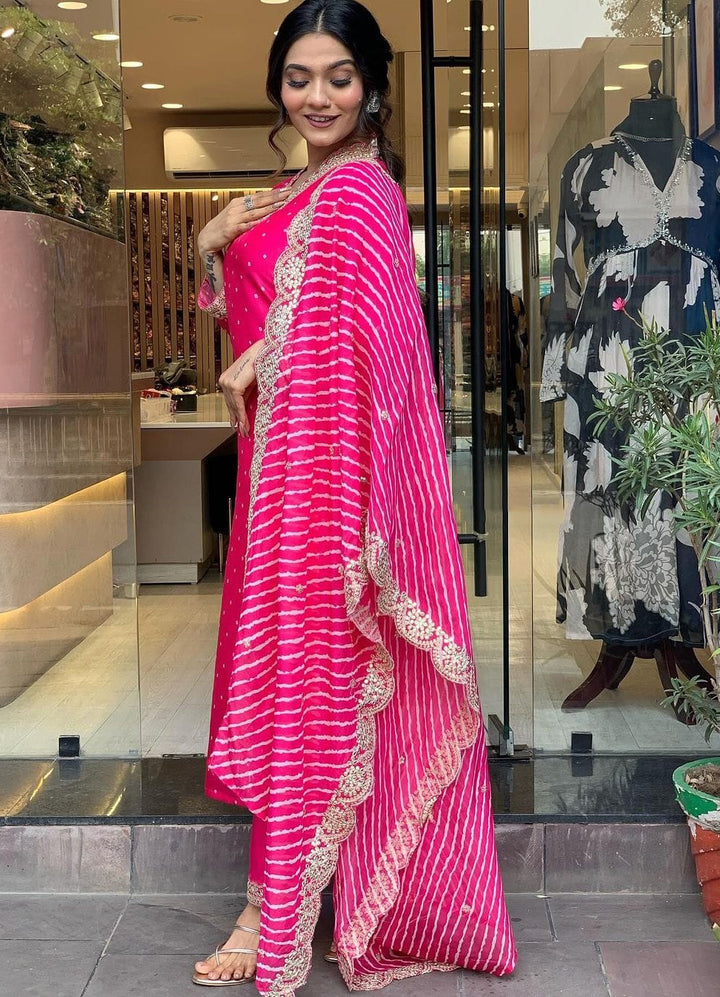 Ranipink Viscose Kurti Set | Thread Zari Embroidery Kurta Pant