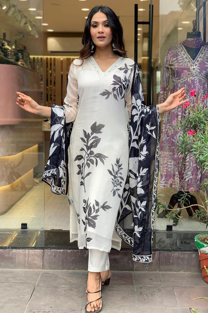 Floral Print Kurta Pant Dupatta Set | Digital Thread Zari Work Kurti
