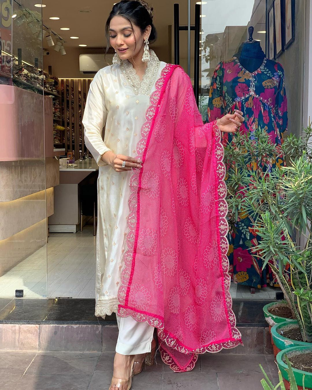 Pure Viscose Jacquard White Kurti Set for Women | Embroidered Thread Work Dupatta