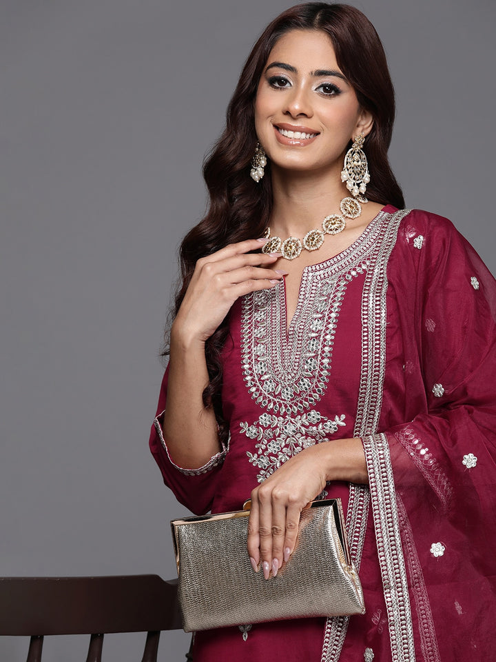 Elegant Viscose Chanderi Kurta Set | Heavy Embroidered Work with Organza Dupatta