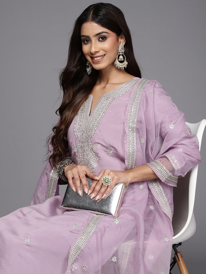 Elegant Viscose Chanderi Kurta Set | Heavy Embroidered Work with Organza Dupatta