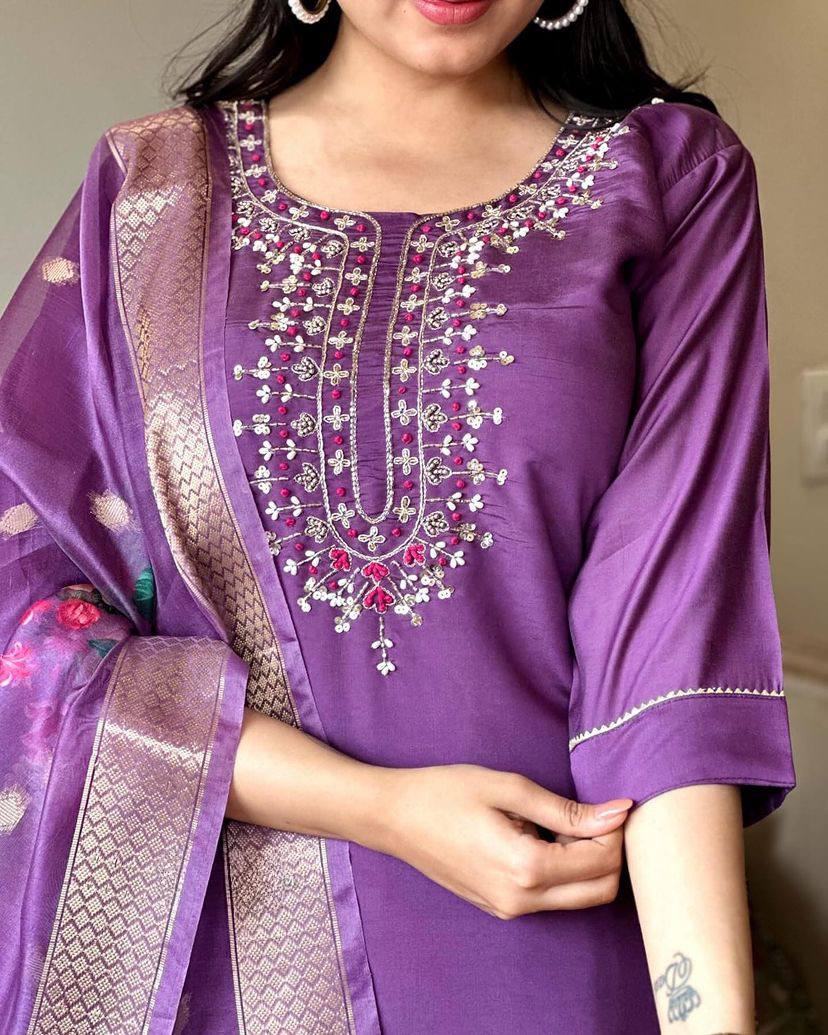 Elegant Chanderi Kurti Set | Embroidered Top & Printed Silk Dupatta
