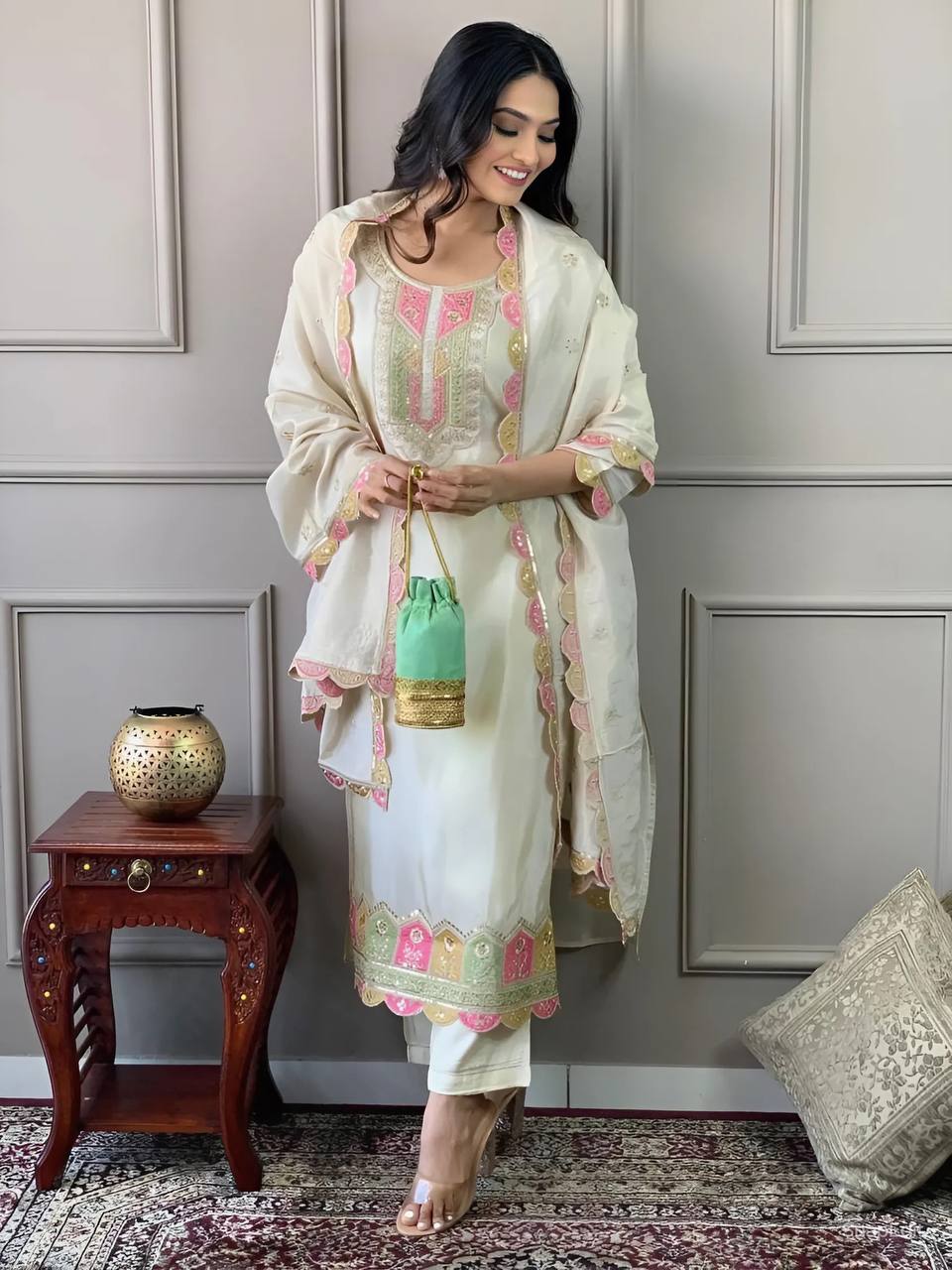 Viscose Chanderi Kurta Set | Cream Organza Silk Dupatta with Embroidery