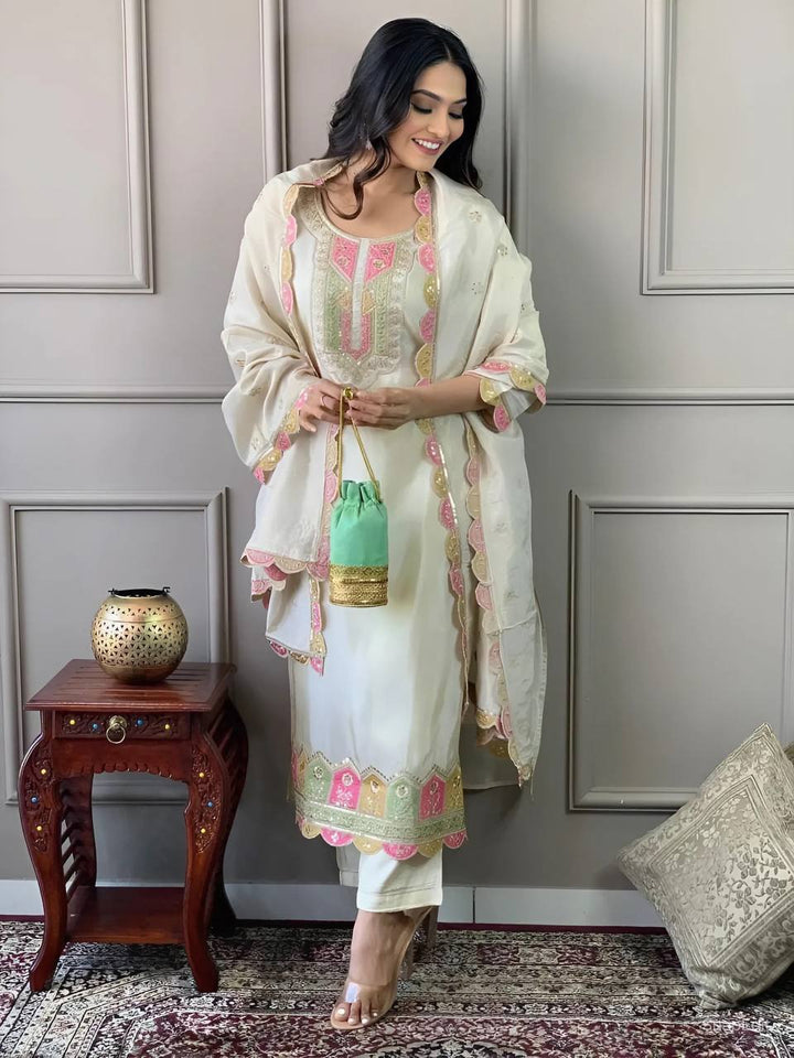 Viscose Chanderi Kurta Set | Cream Organza Silk Dupatta with Embroidery
