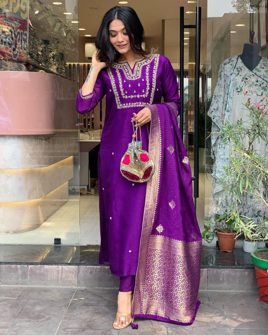 Elegant Purple Kurta Set | Viscose Chanderi with Jacquard Dupatta