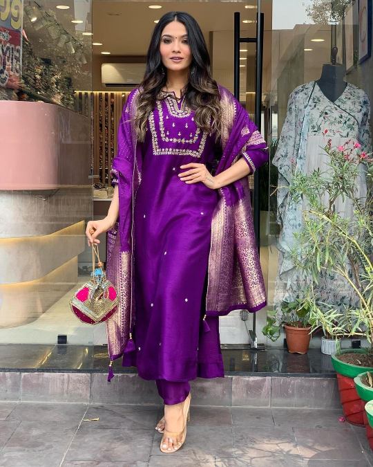 Elegant Purple Kurta Set | Viscose Chanderi with Jacquard Dupatta