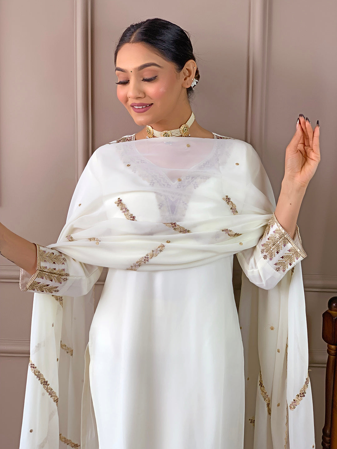 Stylish White Kurta Set | Thread Embroidery & Sequins Work | Kurti Pant Set for Women