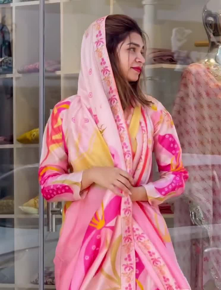 Baby Pink Viscose Muslin Kurta Set | Organza Dupatta for Festive Wear