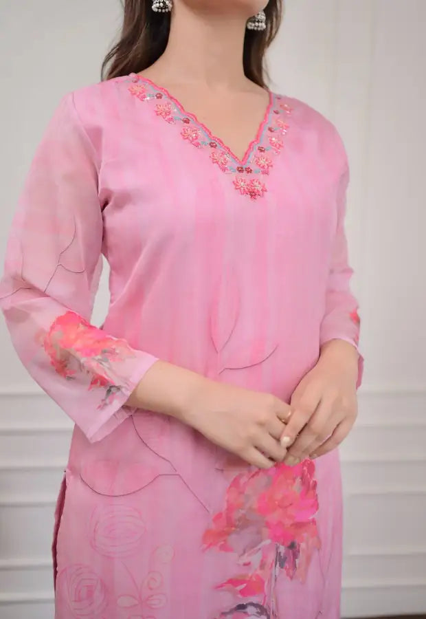 Organza Salwar Kameez | Elegant Floral Print & Delicate Embroidery Ethnic Wear