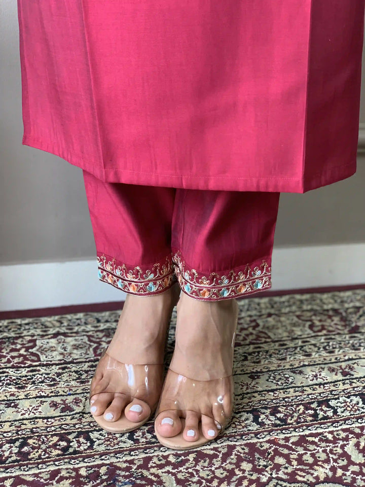 Floral Straight Kurta with Trousers & Dupatta | Women’s Kurti Set