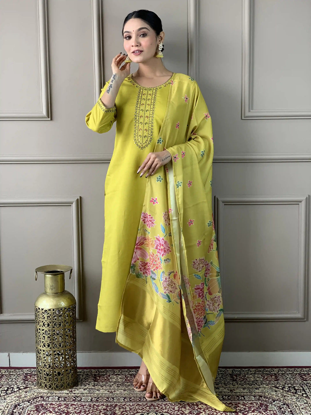 Floral Embroidered Viscose Chanderi Kurti Set | Kurta with Trousers & Dupatta