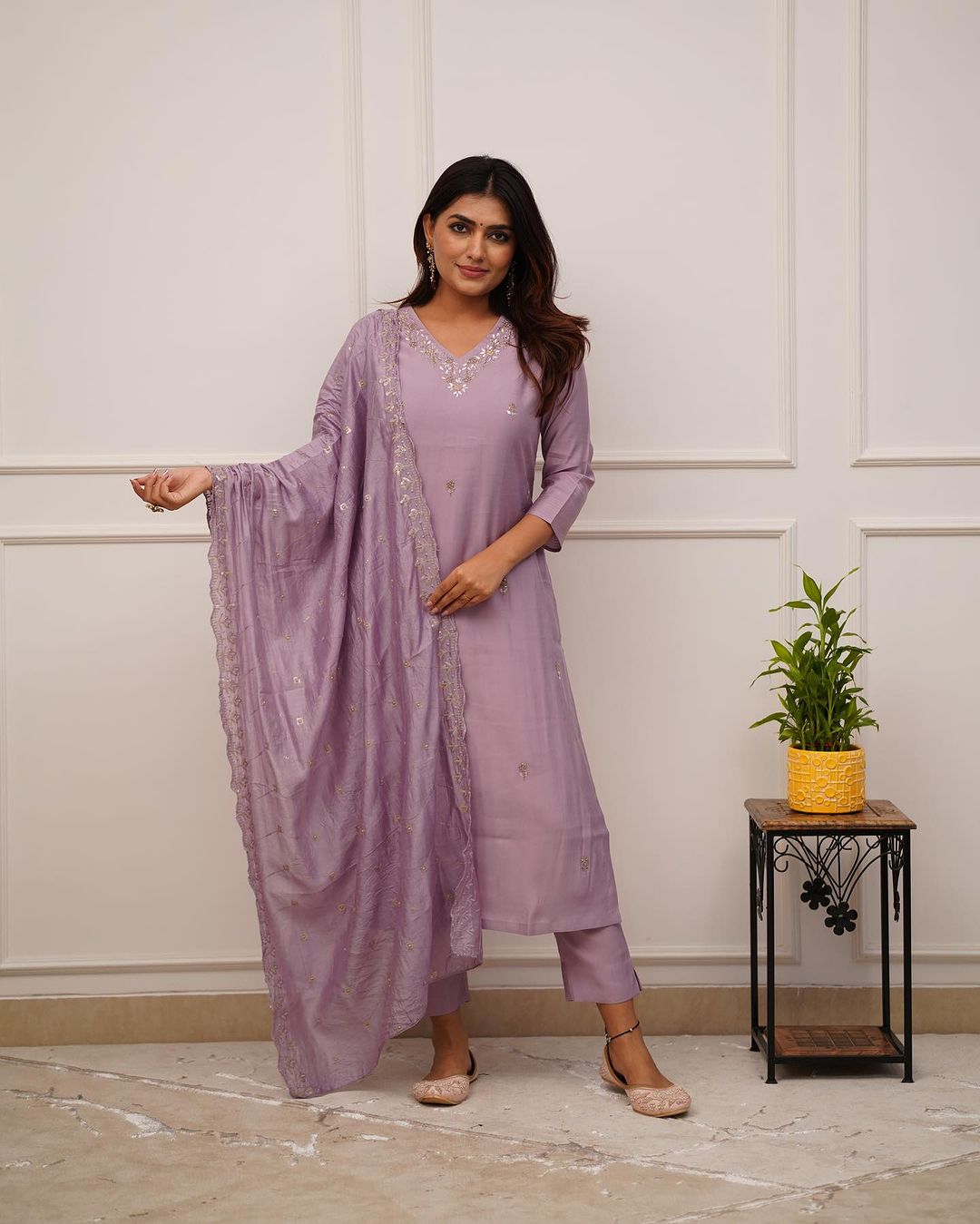Embroidered Viscose Chanderi Kurta Set | Indian Ethnic Wear for Women