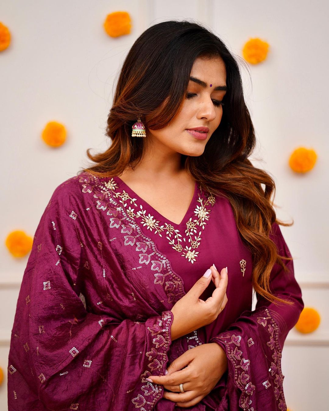 Embroidered Viscose Chanderi Kurta Set | Indian Ethnic Wear for Women