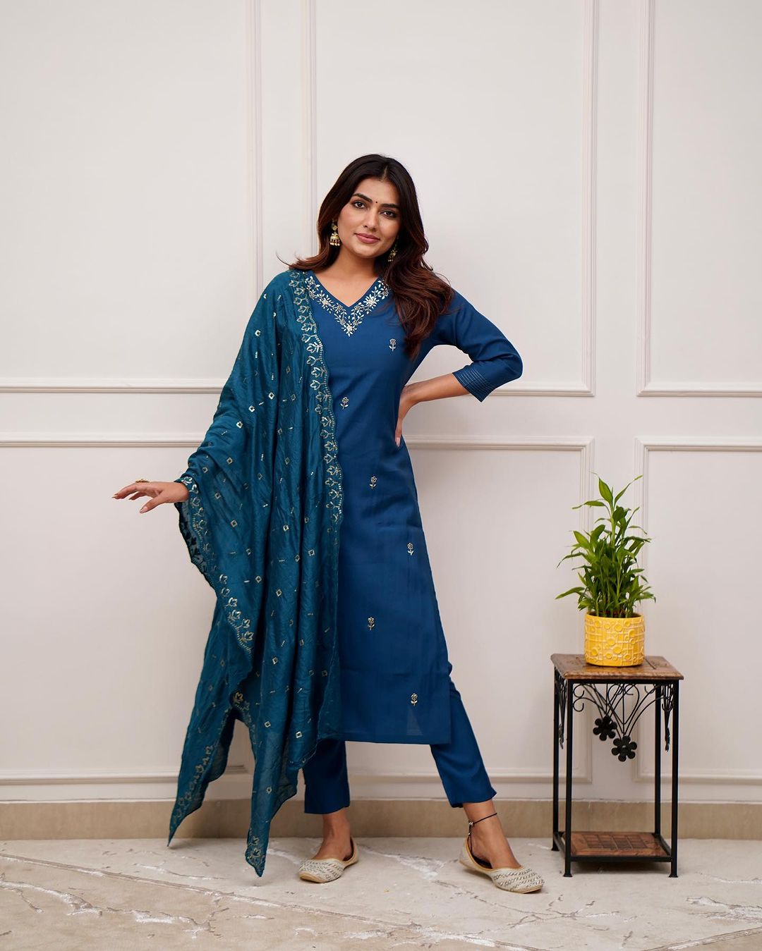 Embroidered Viscose Chanderi Kurta Set | Indian Ethnic Wear for Women