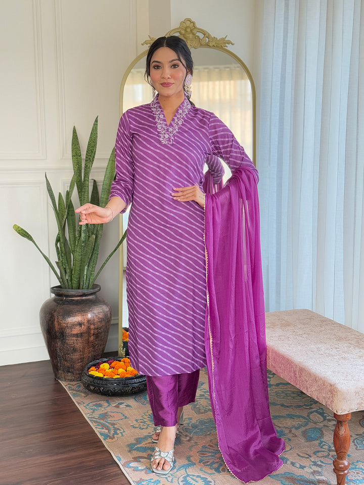 Muslin Kurti Set with Chinon Dupatta | Printed Design & Thread Embroidery