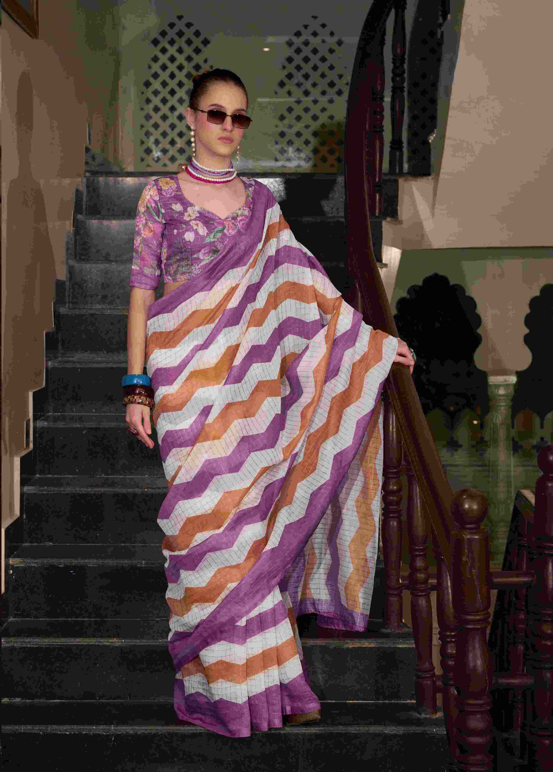 Breathable Linen Cotton Saree with Lining Work Design