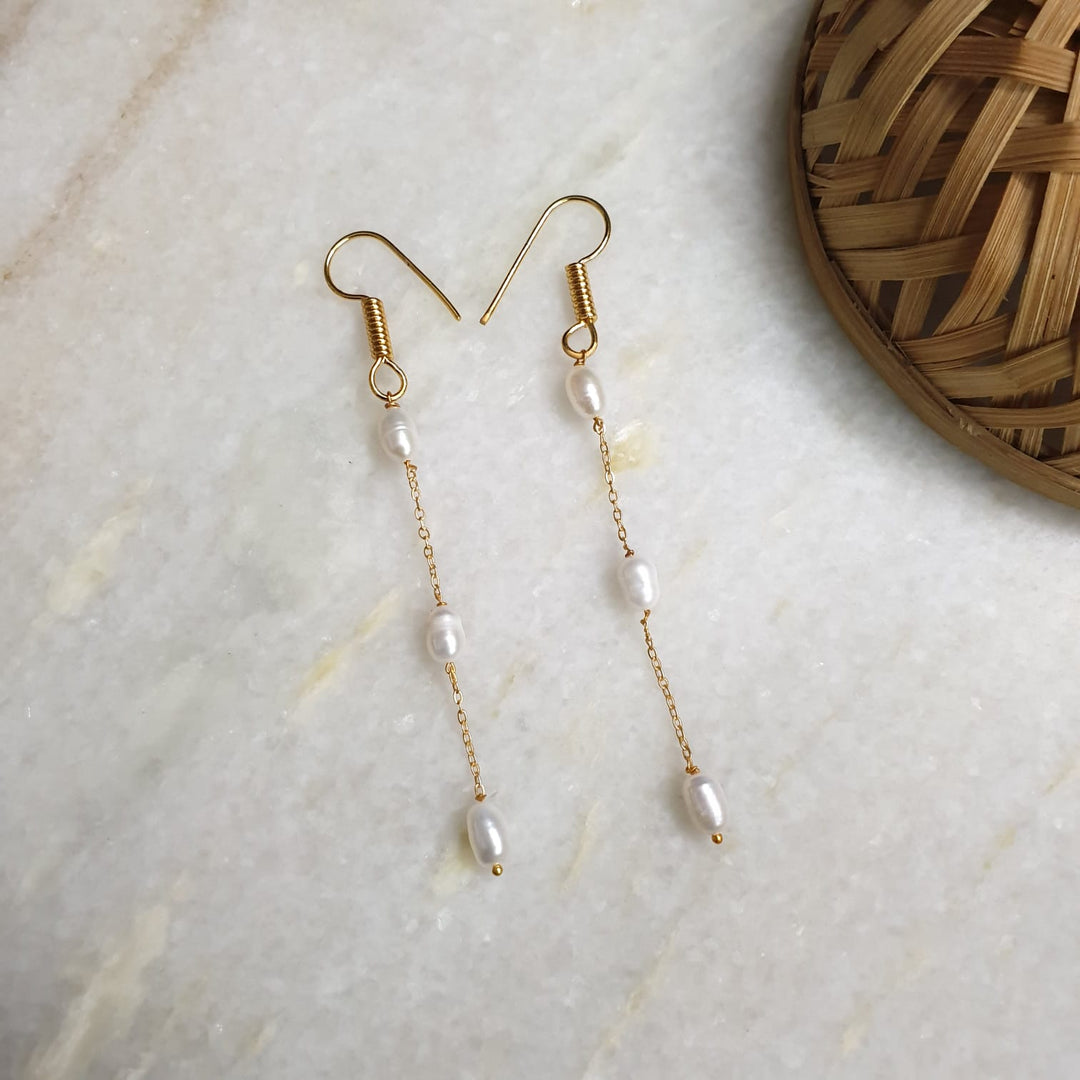 Baroque Pearl | Dainty Earrings Trendy