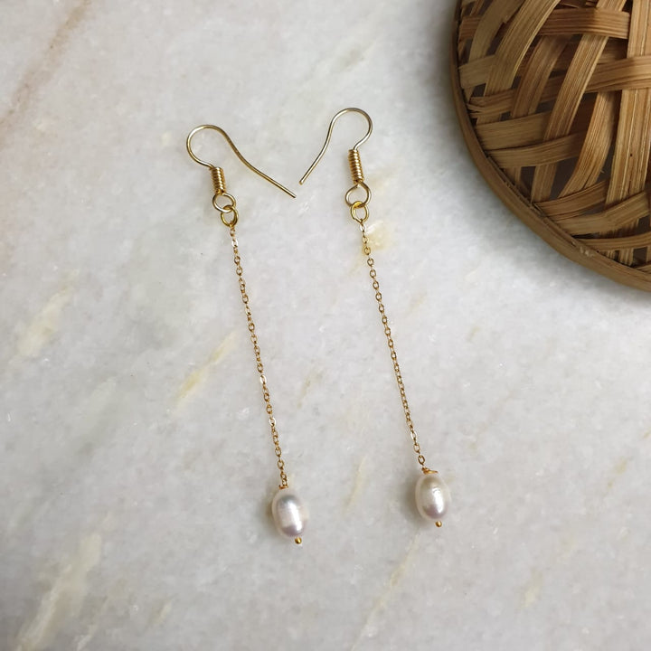 Delicate Baroque | Pearl Earrings Signature Design