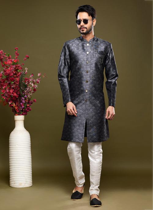 Trendy  Indo Western Outfit |  Black Stand Out in Every Celebration