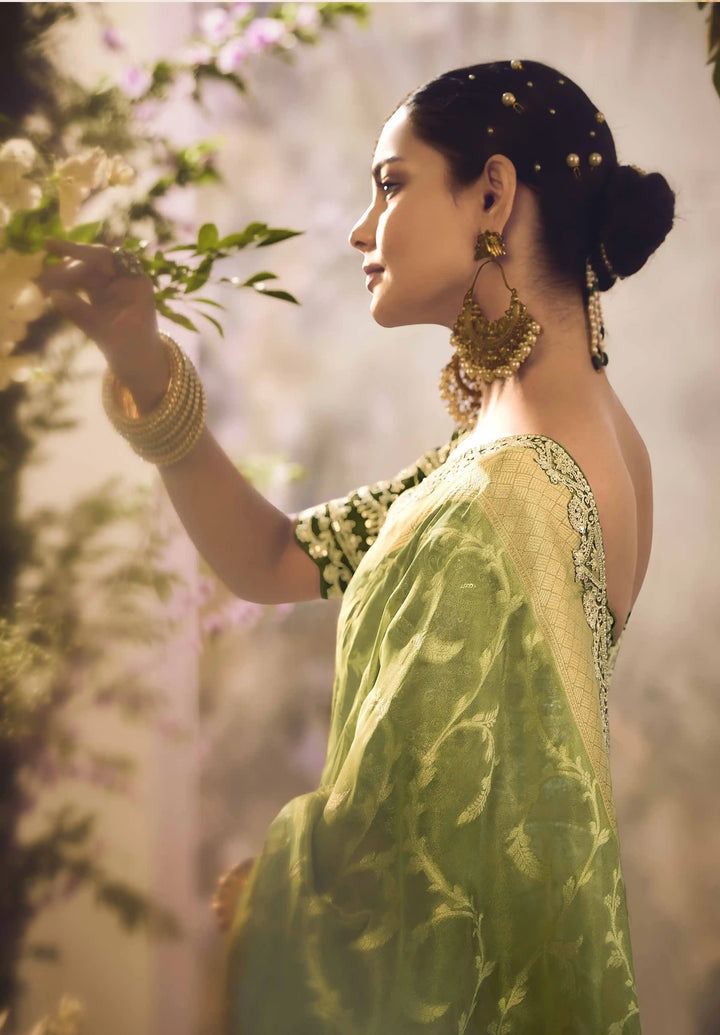 Classic Banarasi Green Saree – Perfect for Weddings & Festive Wear