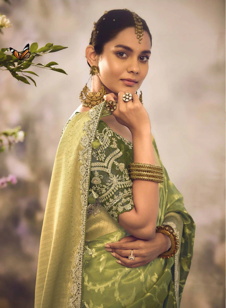 Classic Banarasi Green Saree – Perfect for Weddings & Festive Wear