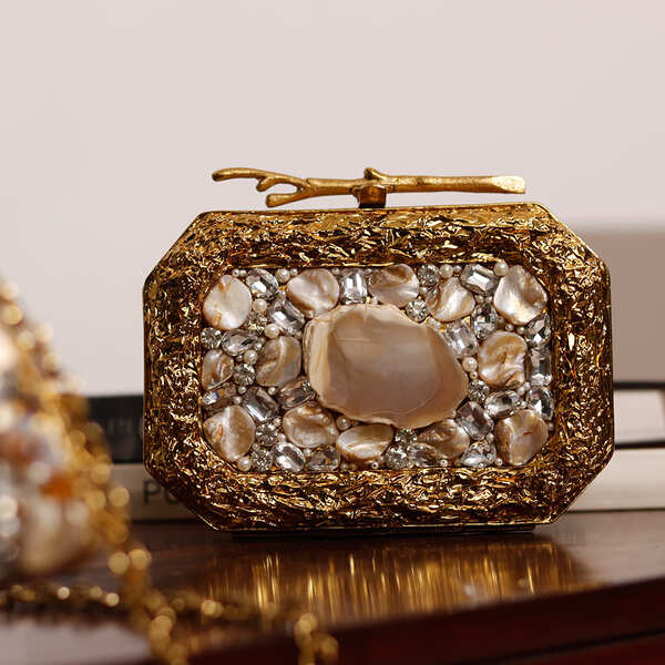 Burj Agate Stone Clutch | Luxe Fashion Statement with Elegant Embellishments