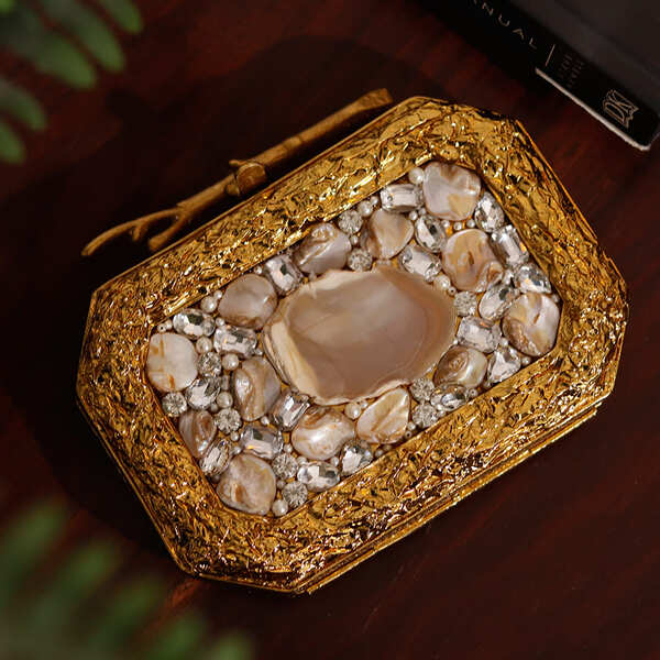 Burj Agate Stone Clutch | Luxe Fashion Statement with Elegant Embellishments
