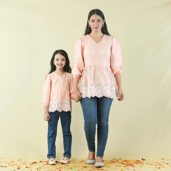 Peach Cutwork Tops Mom and Daughter Twin Set