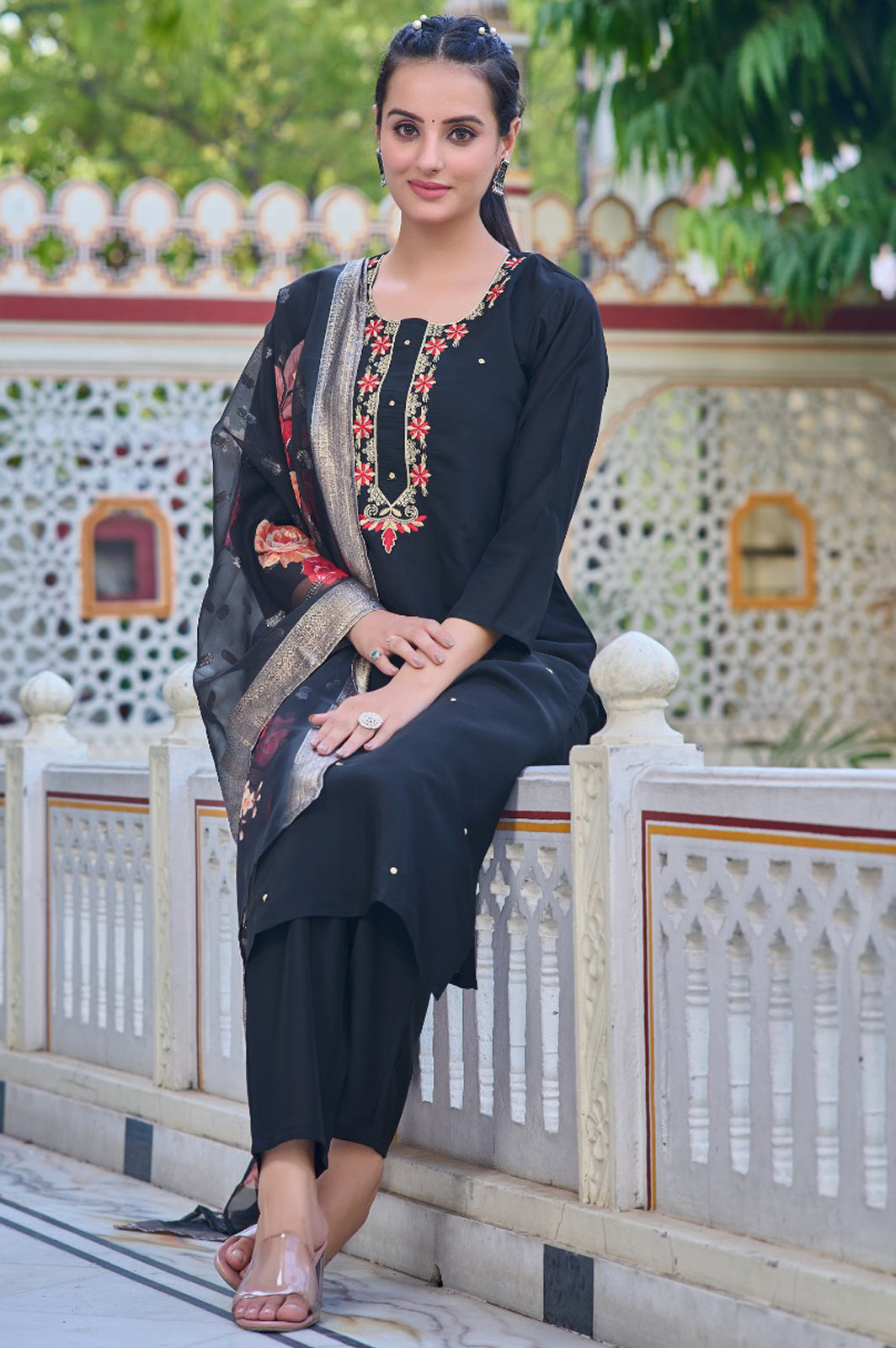 Black Chanderi Kurta Pant | Jacquard Dupatta for Festive Wear