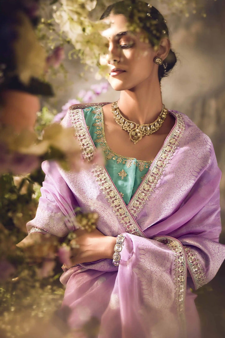 Royal Mauve Banarasi Saree with Stunning Silk Fabric & Embroidered Work