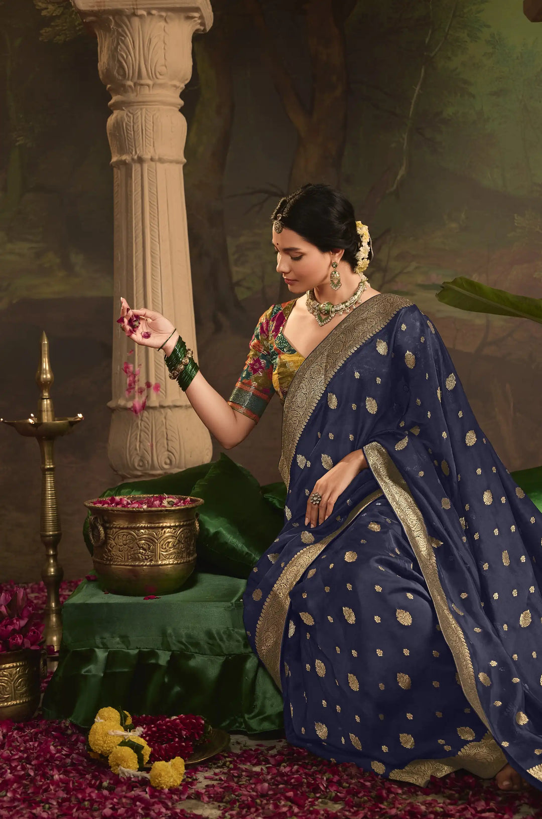 Glamorous Navy Crepe Saree with Rich Pallu Weaving