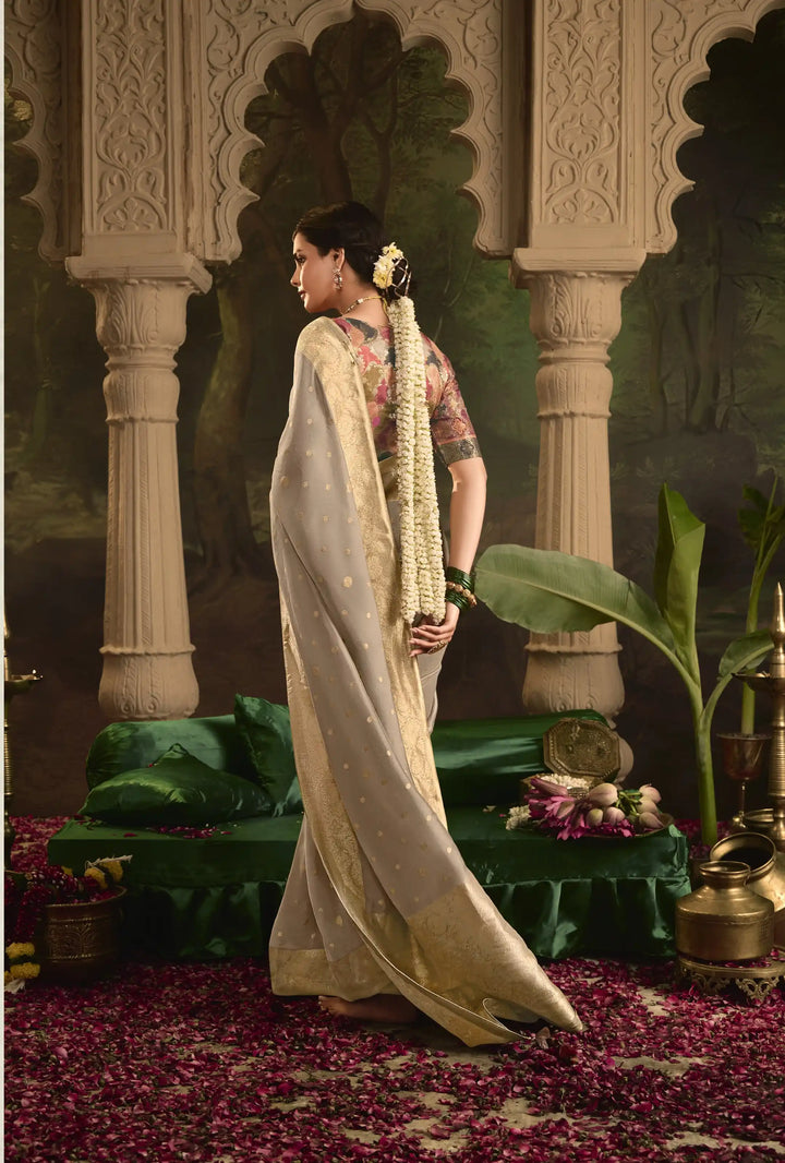 Elegant Light Gray Crepe Dola Silk Saree with Heavy Weaving