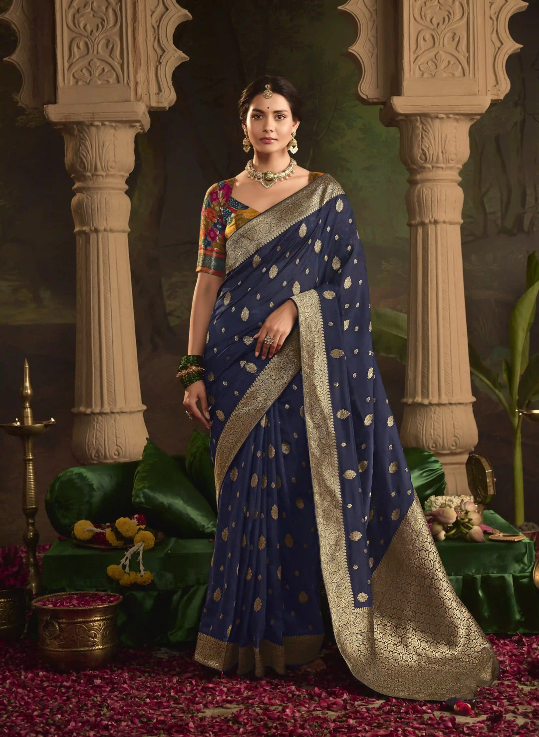 Glamorous Navy Crepe Saree with Rich Pallu Weaving