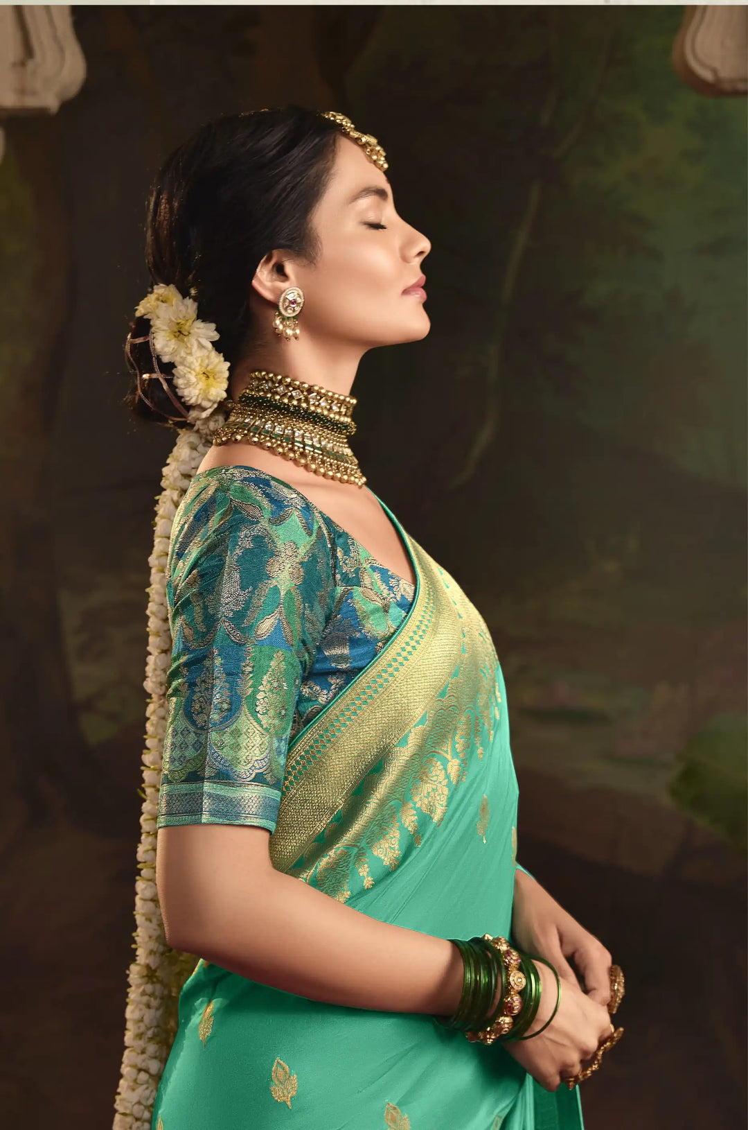 Stunning Rama Saree with Fancy Pallu and Weaving Work